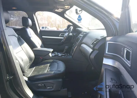 2017 Ford Explorer Xlt z USA, uszkodzony, nr VIN 1FM5K8D83HGD33483